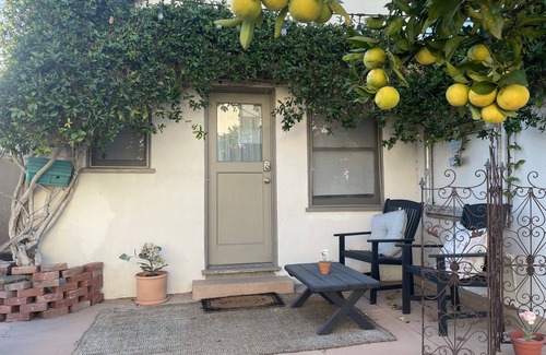 Northwest San Pedro Cabaña | CharmCrashpad.Prkg.MinimialEssentials!