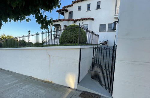 Northwest San Pedro Cabaña | CharmCrashpad.Prkg.MinimialEssentials!