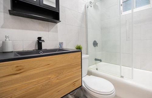 Westmount Apartamento | Charme Antique avec Terrasse BBQ