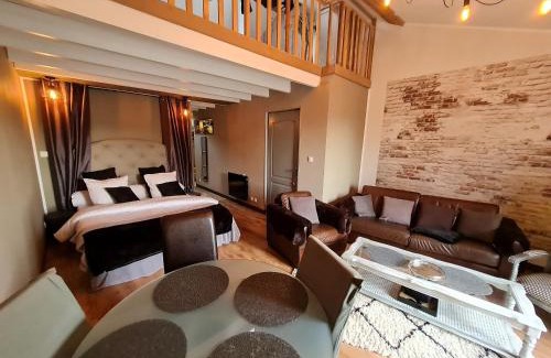 Bouxieres-aux-Chenes Cama Y Desayuno | Charme du XVIIe siècle près de Nancy, jardin privé et sentiers balisés - FR-1-584-194