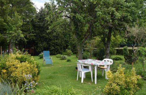Crisse Casa | Charme et Authenticité en Forêt Maine Normandie : Demeure Rénovée avec Jardin, Idéale pour Séjour Détente - FR-1-410-186