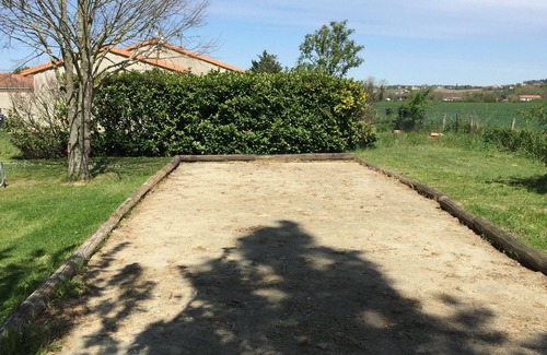 Auterive Casa | Charme et Calme au Bord de la Piscine