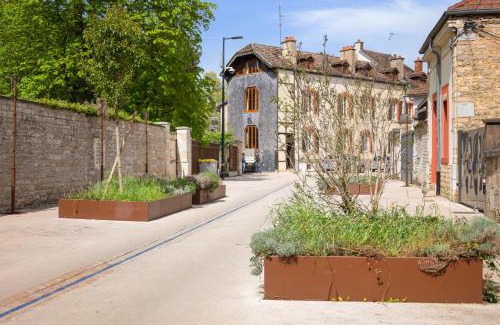 Faubourg-Raines Apartamento | Charme & Tranquillité : Jardin de l’Arquebuse/Gare