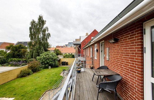 Fredericia Apartamento | Charmerende lejlighed