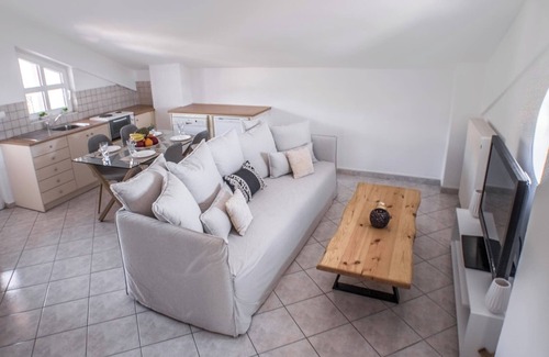 Roussospiti Villa | Charmfull 4bdr villa con impresionantes vistas, piscina, barbacoa