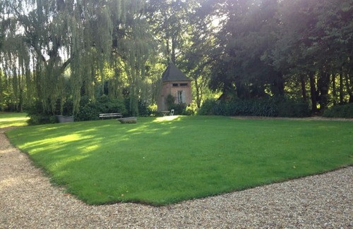 Les Authieux-sur-Calonne Casa | Charming gîte. Le Manoir de la Porte, between land & sea. 4 hectares, Tennis court.