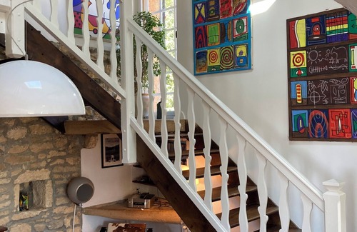 Pouilly-le-Monial Casa | Charming golden stone house with swimming pool. Pets welcome!