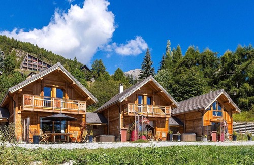 Saint-Michel-de-Chaillol Chalet De Esquí | Chalet para 8 en Saint-Michel-de-Chaillol con terraza, spa y vistas al sur