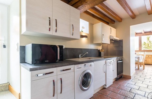 Saint-Michel-de-Montjoie Cabaña | Casa rural con piscina cubierta, tenis y jardín en la bahía del Mont St-Michel