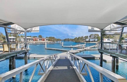 Gold Coast Cabina | Charming Island Escape Gold Coast