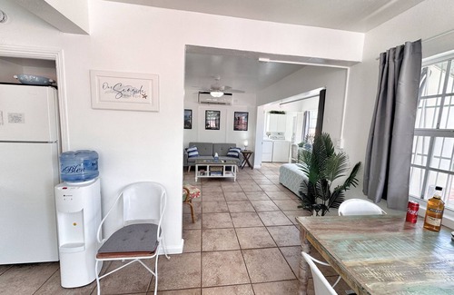 Estate Kings Quarter Apartamento | Charming 1.5 bedroom apartment with WiFi, AC in historic Charlotte Amalie !!!