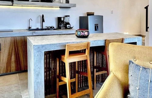 Brisas de Zicatela Casa | Charming 1-bedroom house Brisas de Zicatela with WiFi, AC, palapa,swimmingpool
