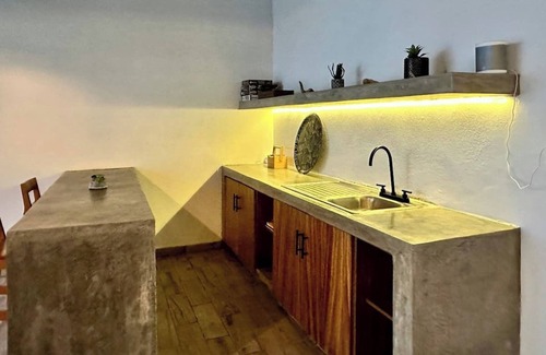Brisas de Zicatela Casa | Charming 1-bedroom house Brisas de Zicatela with WiFi, AC, palapa,swimmingpool