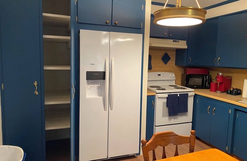 Northpoint Apartamento | Charming 1-bdrm apartmt, 2 beds 3m to Bethel 1m to 5 w/private garden patio