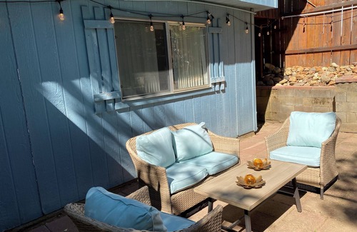 Northpoint Apartamento | Charming 1-bdrm apartmt, 2 beds 3m to Bethel 1m to 5 w/private garden patio