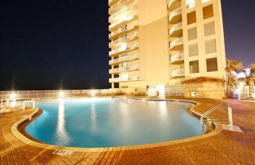 El Centro Beach Condominio | Charming 1-bedroom + bunk condo with free beach chairs in Panama City Beach