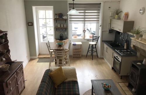 Montemboeuf Casa | Charming 1-bed cottage Montemboeuf