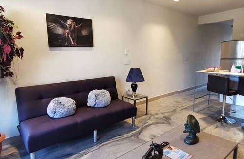 Monterrey Municipality Apartamento | Charming 1-bedroom apartment in Monterrey with AC
