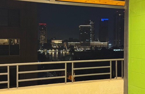 Zamalek Apartamento | Charming 1-bedroom apartment in pleasant Cairo with Great View Of Nile