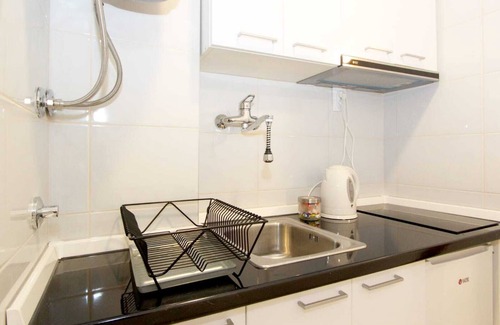 Zeleni Venac Apartamento | Charming 1-bedroom apartment with WiFi, AC in phenomenal Beograd