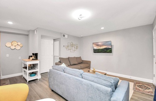 Riverside Terrace Apartamento | Charming 1-bedroom apartment in serene Houston with AC