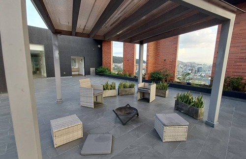 Quito Apartamento | Charming 1-bedroom apartment with WiFi in lovely Quito at the best location