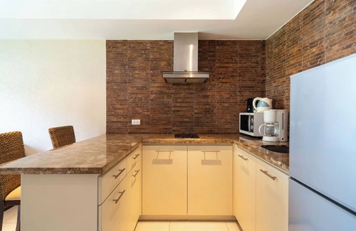 Kata Apartamento | Charming 1-bedroom apartment with AC and WiFi in enchanting Karon