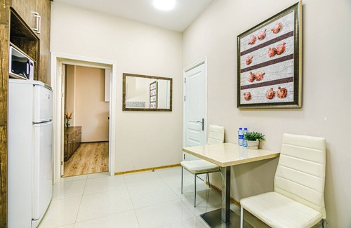 Sabayil Apartamento | Charming 1-bedroom apartment in marvelous Baku with AC, WiFi