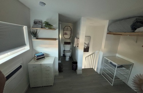 Oakland Cabaña | Charming 1-bedroom cottage walking distance to Highland Hospital