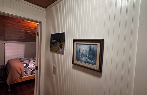 Lexington Otro | Charming 1-bedroom farm guesthouse in Lexington with WiFi and AC