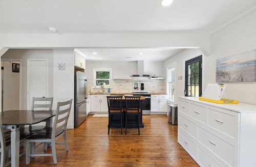 Sunset Park Casa | Charming 1-bedroom house in Wilmington 5 Minutes From Downtown, 20 to the beach
