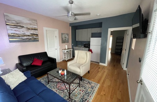Governmental Mall Casa | Charming 1-bedroom house with WiFi - Unit #2