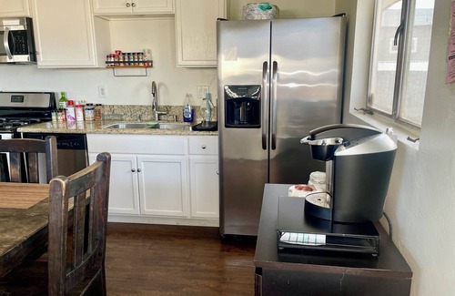 Taft Casa | Charming 1-bedroom house in lovely Taft with AC, WiFi