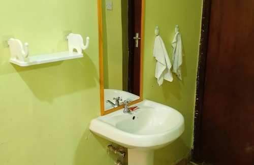 Naivasha Cabina | Charming 1-bedroom lodge in fabulous Naivasha along Moi South Lake