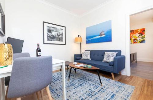 North Sydney Apartamento | Charming 1 bedroom, park adjacent. city 5 minutes