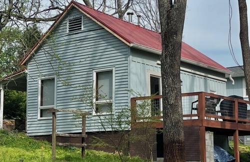 Weaverville Cabaña | Charming 1-bedroom Cottage in lovely Weaverville