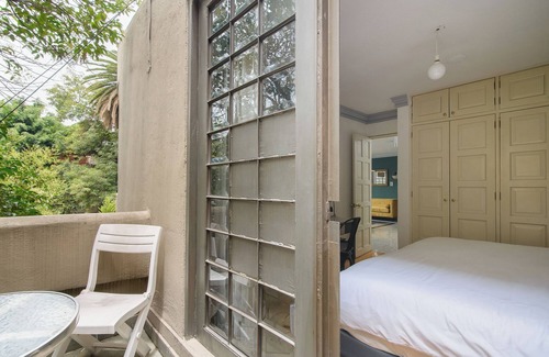 La Condesa Hotel | Charming 1-BR + Balcony, WiFi & TV; in wonderful Condesa, Mexico City