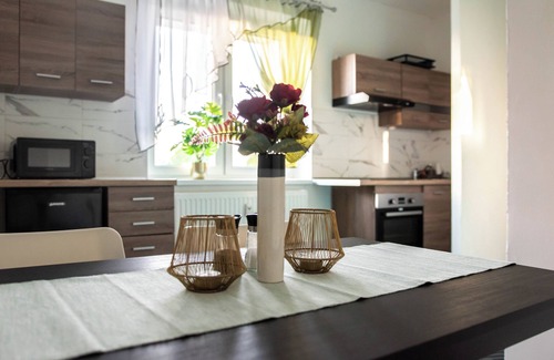Moravian Silesian Apartamento | Charming 1-bedroom apartment in pleasant Moravskoslezský kraj with WiFi