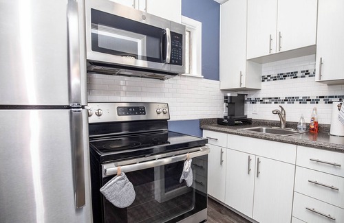 Woodland in Waverly Apartamento | Charming 12 South Studio Condo w/Pool, Near Melrose, Downtown 2 mi, Free Parking