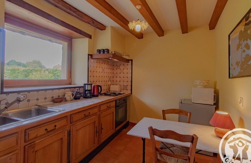 Huille Cabaña | Encantadora casa del siglo XV con jardín cerca del Loir – Ideal para ciclismo y escapadas familiares
