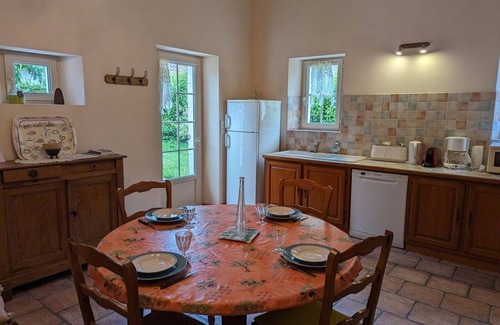 Saint-Romain Cabaña | Casa con encanto con jardín privado, cerca de la naturaleza y equipada para familias