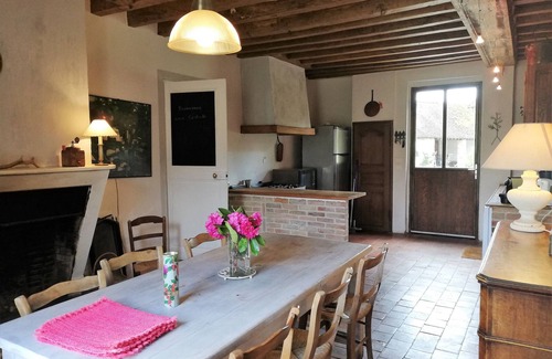 Sainte-Montaine Cabaña | Casa rural en el bosque con parque y estanque en Sologne