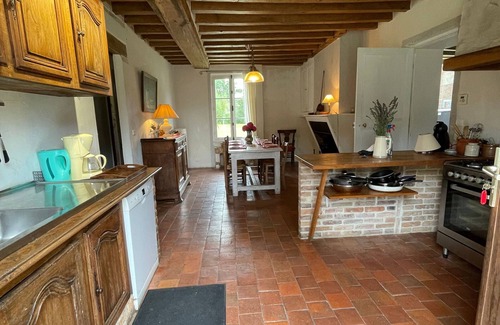 Sainte-Montaine Cabaña | Casa rural en el bosque con parque y estanque en Sologne