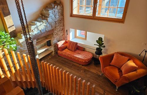 Bons-en-Chablais Casa | Charming 19th-century village home