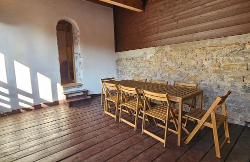 Bons-en-Chablais Casa | Charming 19th-century village home