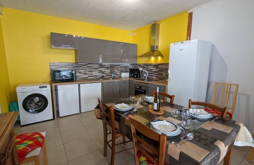 Gond-Pontouvre Cabaña | Casa ideal cerca de Angoulême: 4 habitaciones, patio privado, Internet, admite mascotas
