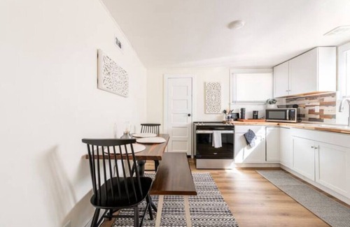 Danville Apartamento | Charming 1bd/1bath on Main St.