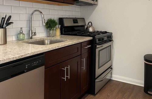 Hyde Park Apartamento | Charming 1BR/1BA Apt in Chicago