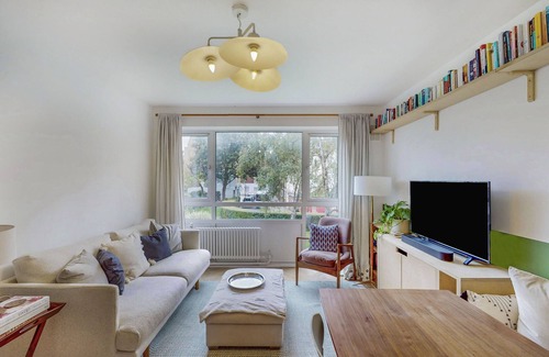 Chelsea Riverside Apartamento | Charming 1BR Flat Steps from King's Road in Chelsea