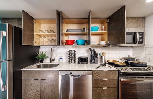 Old City Apartamento | Charming 1BR in Philly with Courtyard View